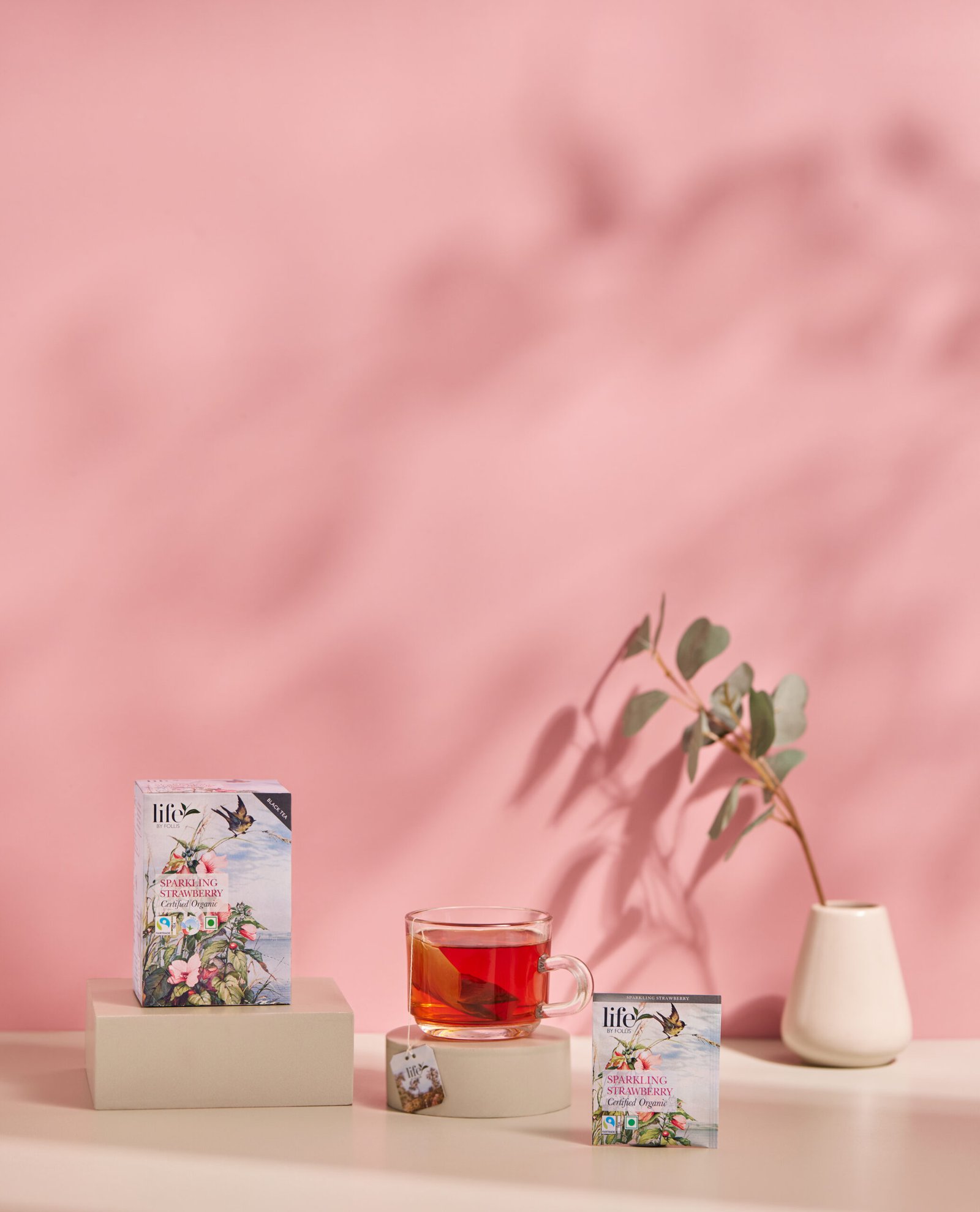 Sparkling Strawberry Black Tea - Image 5